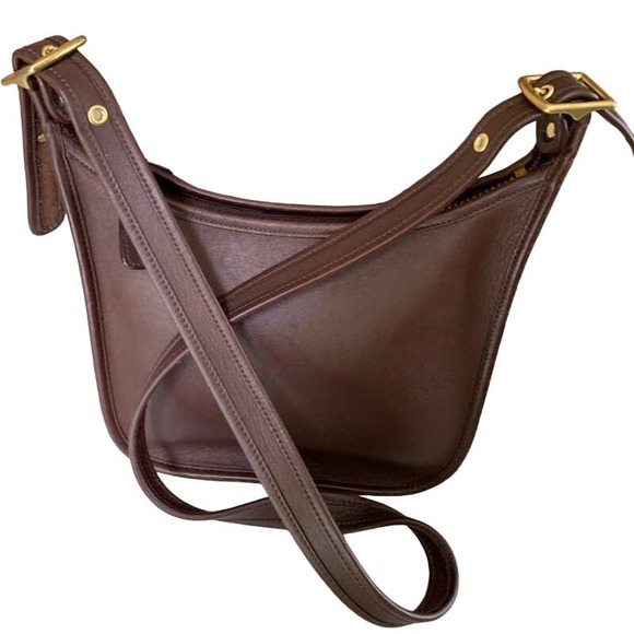 Handbags - Authentic Perfect Vintage Coach Janice Legacy E0767 F09950 Crossbody Bag Brown